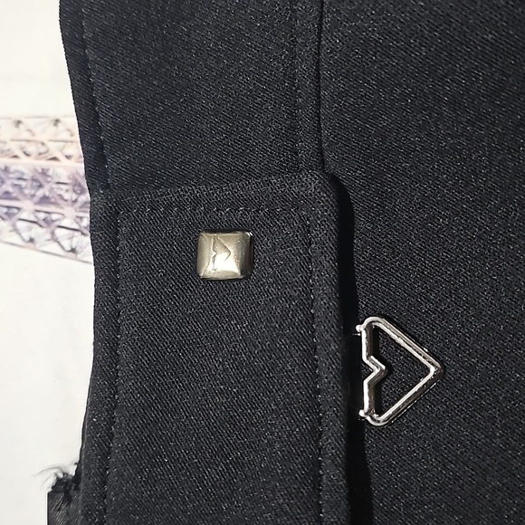 Obermeyer Black Sweatpants and Joggers with High‎ Waist Design - Picture 2 of 7